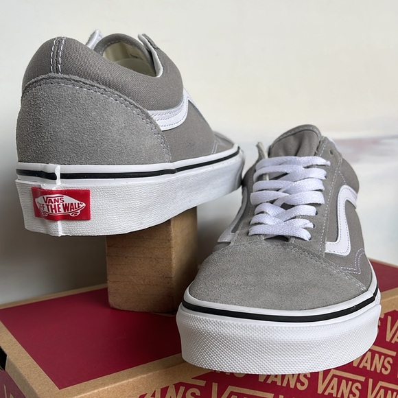 Vans WMNS Old Skool
Drizzle/True White
VN0A4U3BIYP Sneakers - Picture 13 of 16